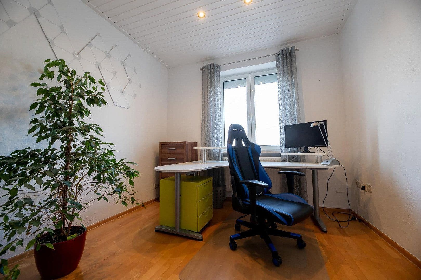 Predaj bytu 5-izbový 145 m², Ludwigshafen am Rhein, Porýnie-Falcko Predaj bytu 5-izbový 145 m², Ludwigshafen am Rhein, Porýnie-Falcko