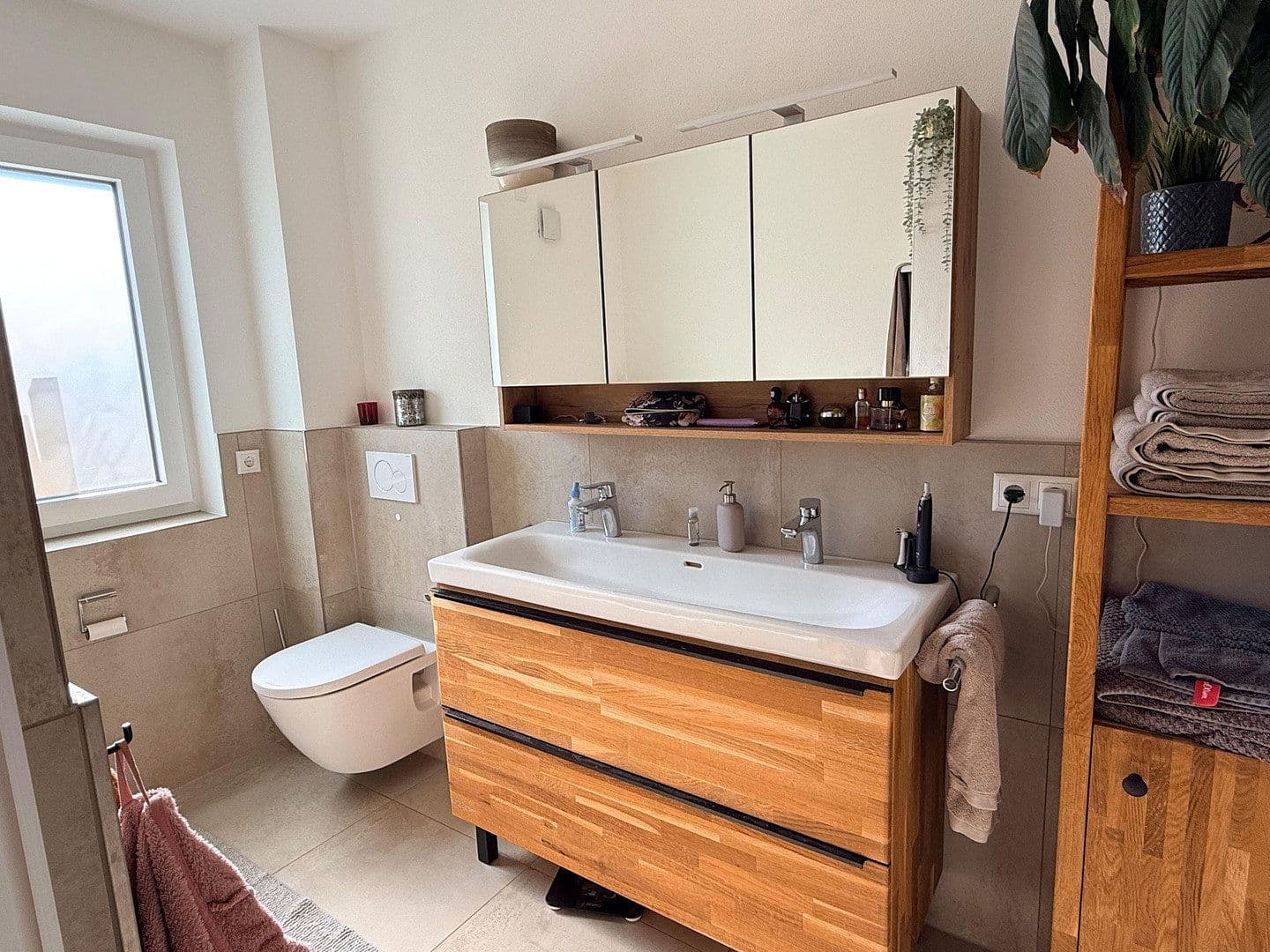 Prenájom bytu 3-izbový 85 m², Rosenstraße 10, Langenbach, Bavorsko Prenájom bytu 3-izbový 85 m², Rosenstraße 10, Langenbach, Bavorsko