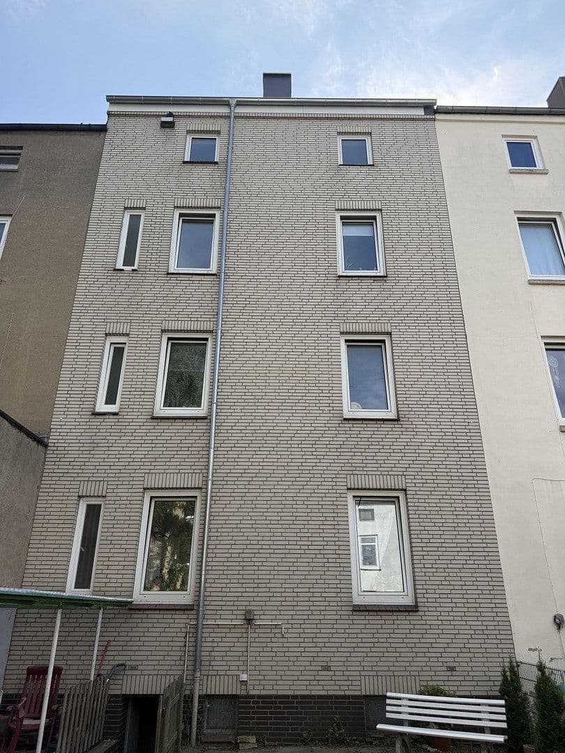 Predaj domu 217 m², pozemok 180 m², Lübeck, Šlezvicko-Holštajnsko Predaj domu 217 m², pozemok 180 m², Lübeck, Šlezvicko-Holštajnsko