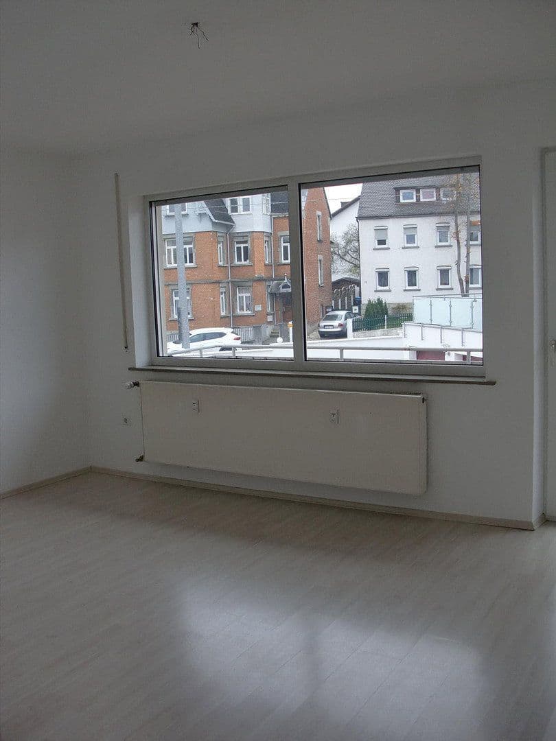 Prenájom bytu 3-izbový 75 m², Ulm, Bádensko-Wurttembersko Prenájom bytu 3-izbový 75 m², Ulm, Bádensko-Wurttembersko