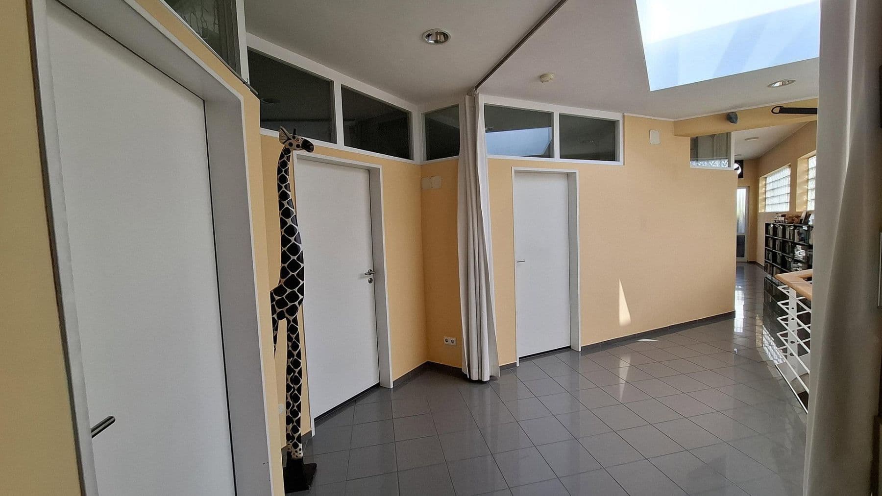 Predaj domu 456 m², pozemok 880 m², Lambsheim, Porýnie-Falcko Predaj domu 456 m², pozemok 880 m², Lambsheim, Porýnie-Falcko