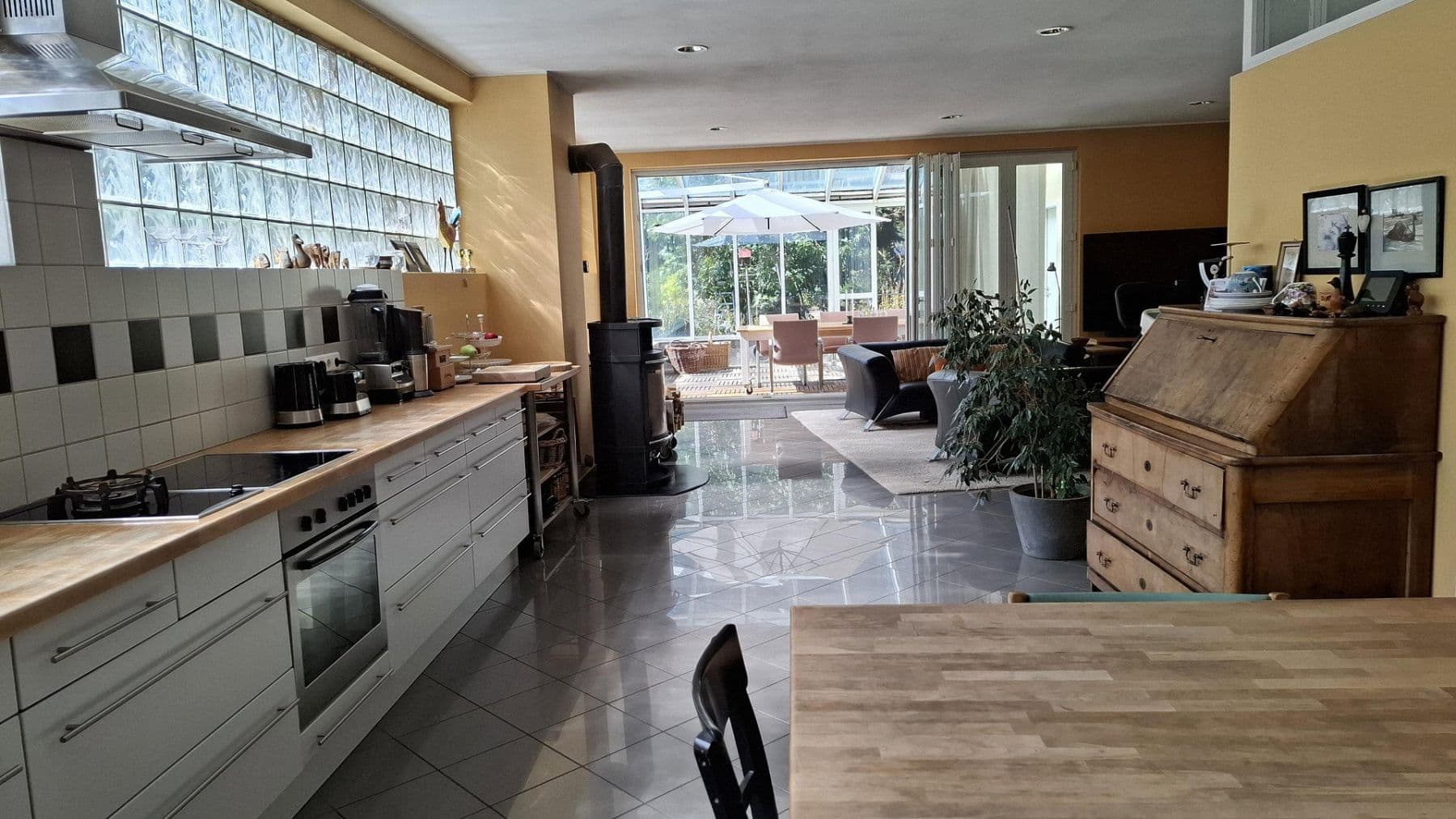 Predaj domu 456 m², pozemok 880 m², Lambsheim, Porýnie-Falcko Predaj domu 456 m², pozemok 880 m², Lambsheim, Porýnie-Falcko