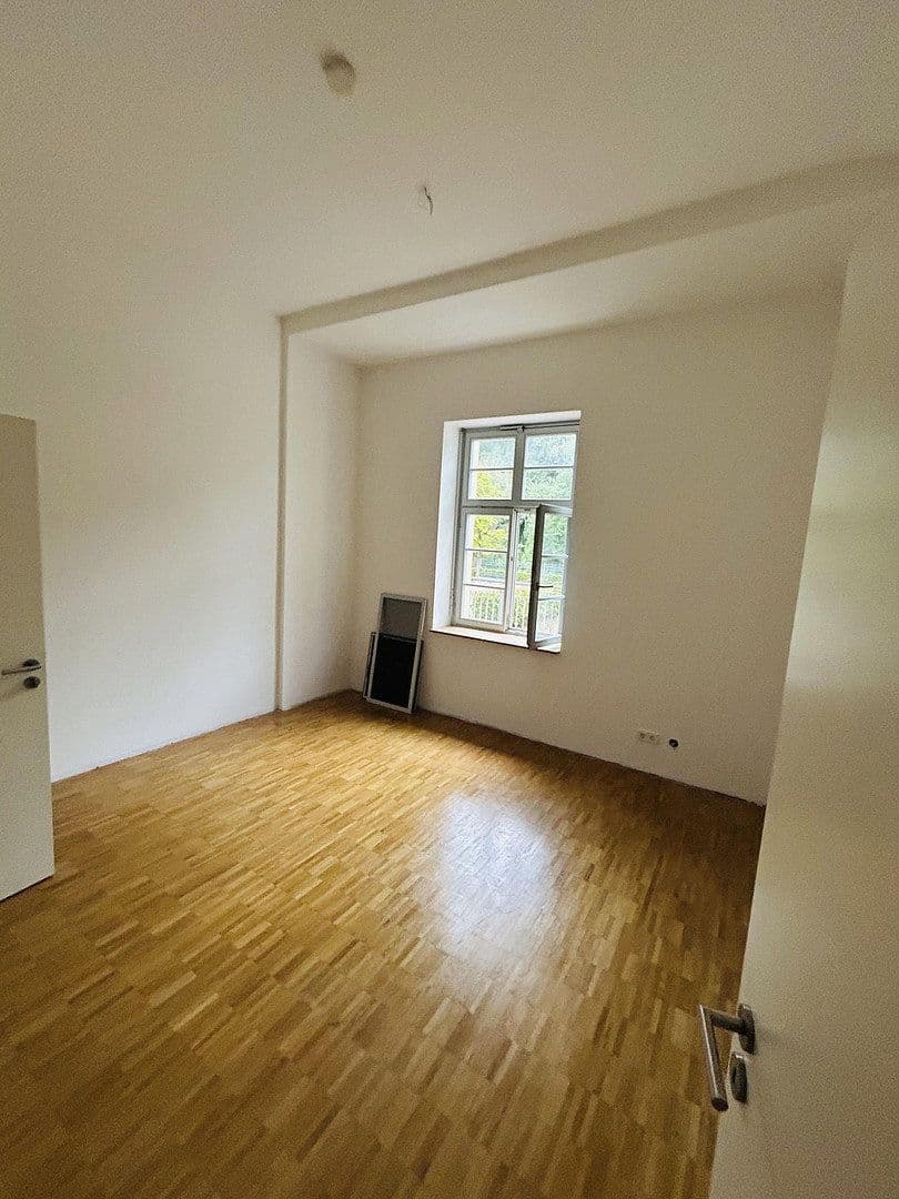 Prenájom bytu 3-izbový 100 m², Flugplatzstr. 27, Lahr/Schwarzwald, Bádensko-Wurttembersko Prenájom bytu 3-izbový 100 m², Flugplatzstr. 27, Lahr/Schwarzwald, Bádensko-Wurttembersko
