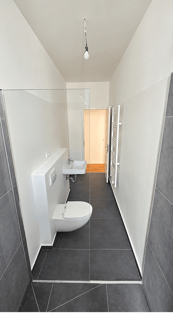 Predaj bytu 3-izbový 72 m², Badensche Straße 45A, Berlin, Berlín Predaj bytu 3-izbový 72 m², Badensche Straße 45A, Berlin, Berlín
