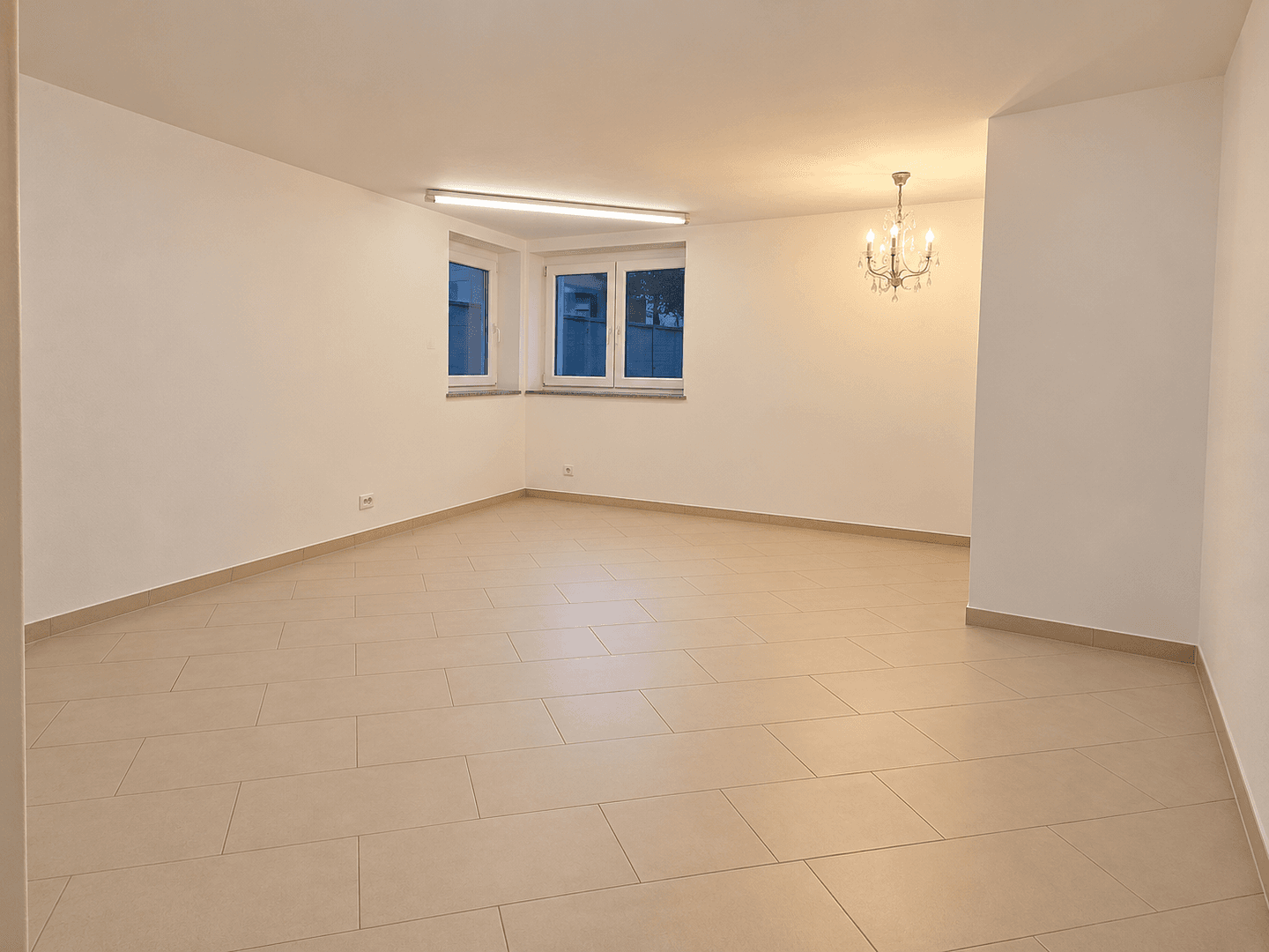 Predaj domu 152 m², pozemok 271 m², München, Bavorsko Predaj domu 152 m², pozemok 271 m², München, Bavorsko