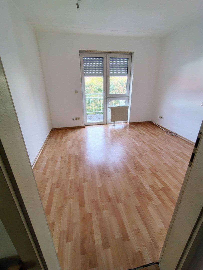 Prenájom bytu 3-izbový 92 m², Im Hohlweg 36, Sulzbach (Taunus), Hesensko Prenájom bytu 3-izbový 92 m², Im Hohlweg 36, Sulzbach (Taunus), Hesensko