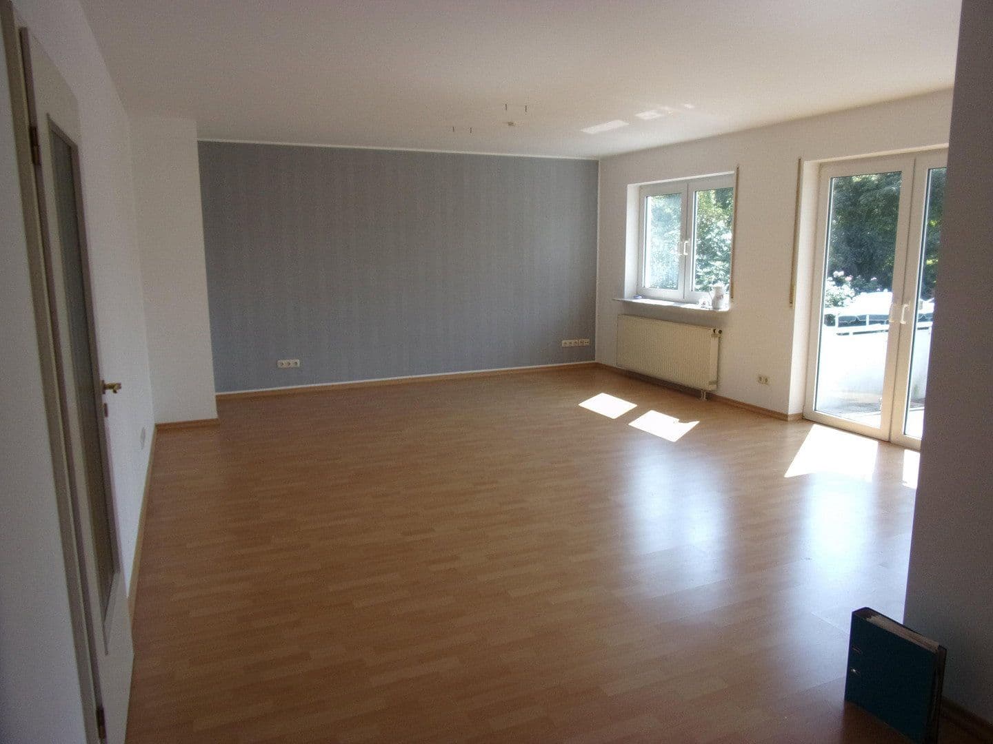 Prenájom bytu 3-izbový 92 m², Im Hohlweg 36, Sulzbach (Taunus), Hesensko Prenájom bytu 3-izbový 92 m², Im Hohlweg 36, Sulzbach (Taunus), Hesensko