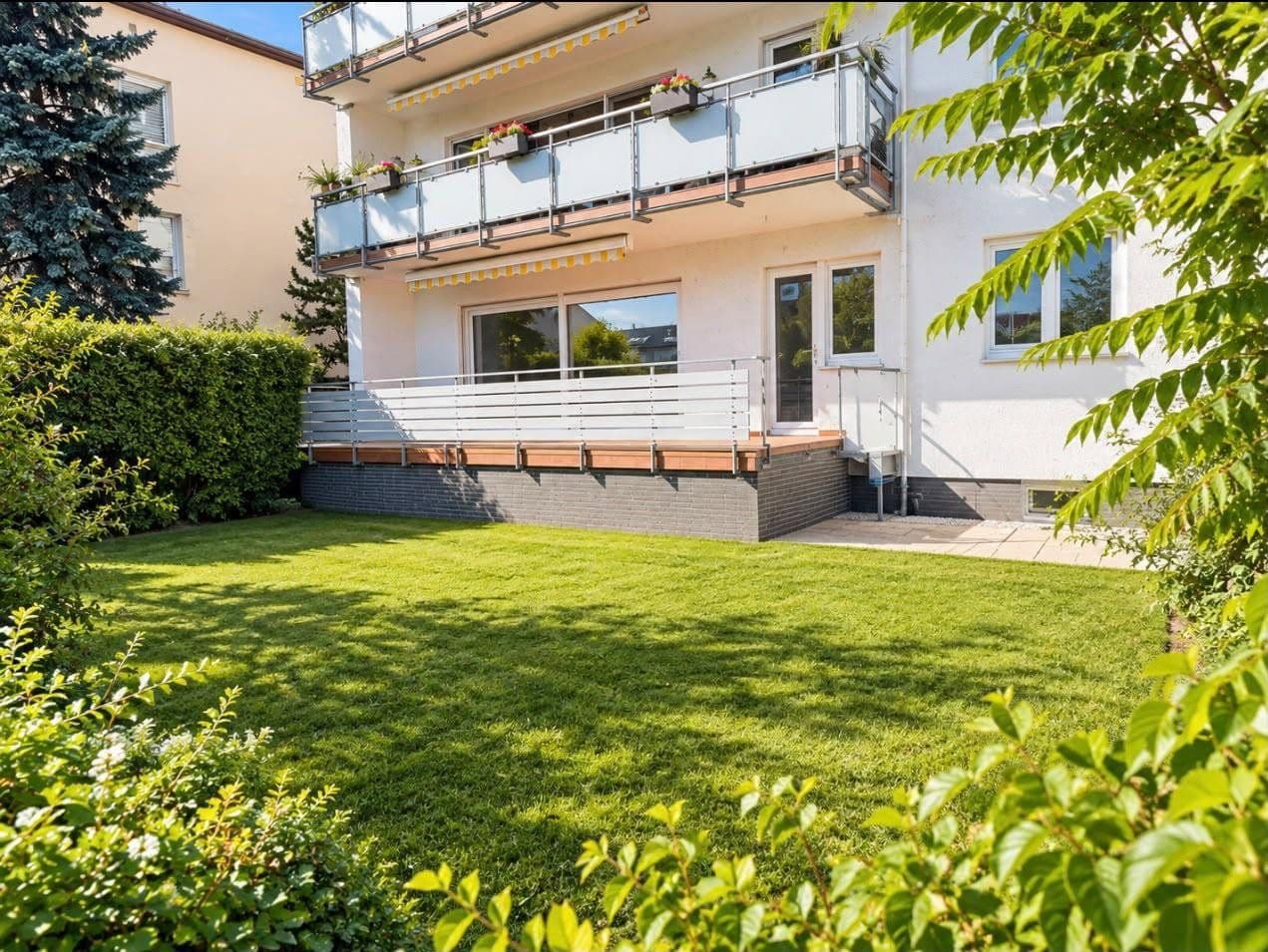 Prenájom bytu 4-izbový 111 m², Maintal, Hesensko Prenájom bytu 4-izbový 111 m², Maintal, Hesensko