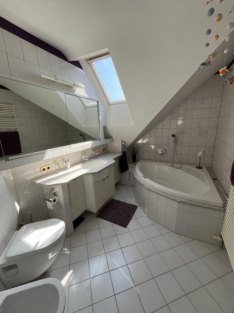 Predaj bytu 4-izbový 92 m², Bobenheim-Roxheim, Porýnie-Falcko Predaj bytu 4-izbový 92 m², Bobenheim-Roxheim, Porýnie-Falcko