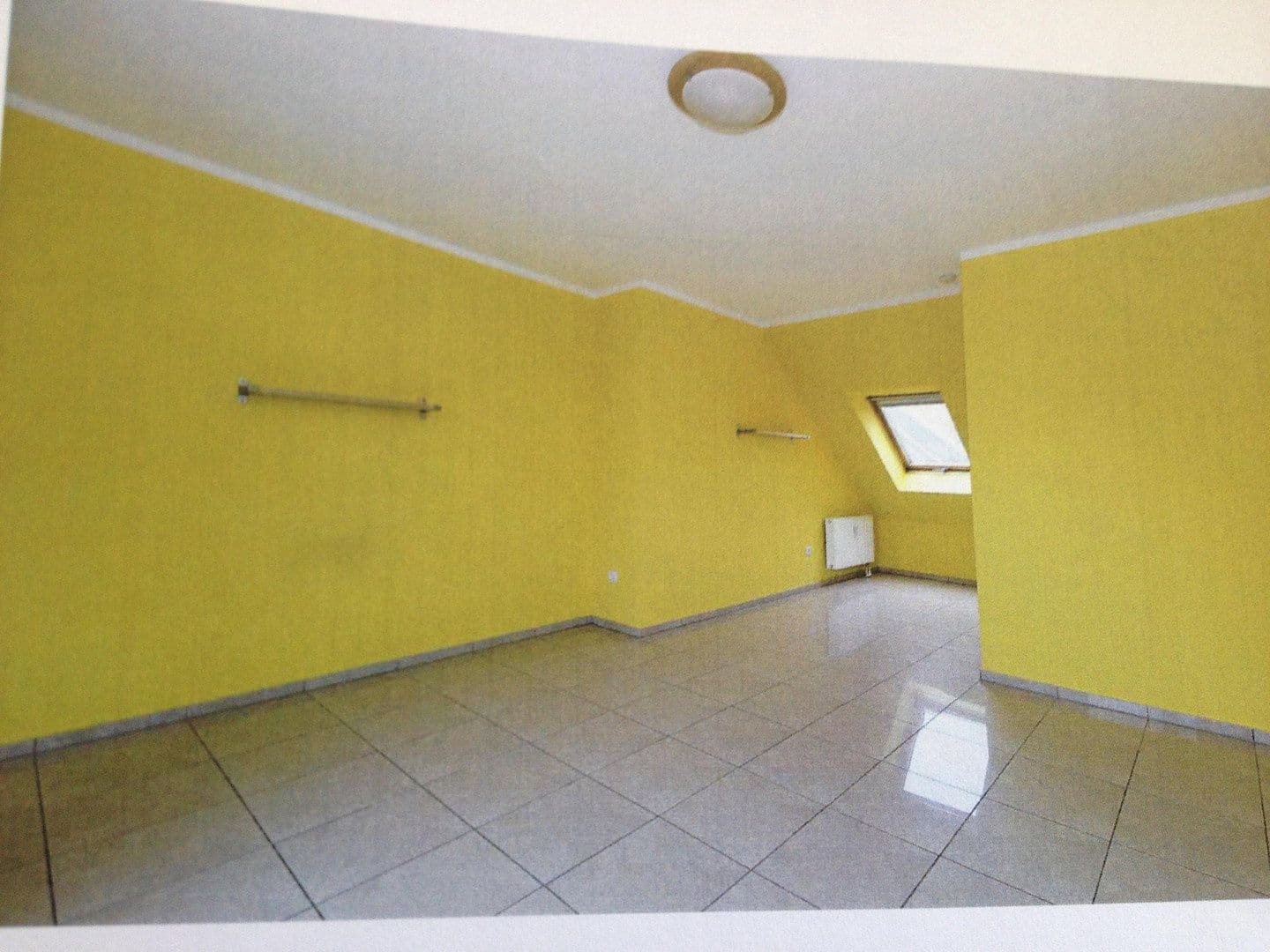 Predaj bytu 1-izbový 37 m², Hoxbachstr. 96, Düsseldorf, Severné Porýnie - Westfálsko Predaj bytu 1-izbový 37 m², Hoxbachstr. 96, Düsseldorf, Severné Porýnie - Westfálsko