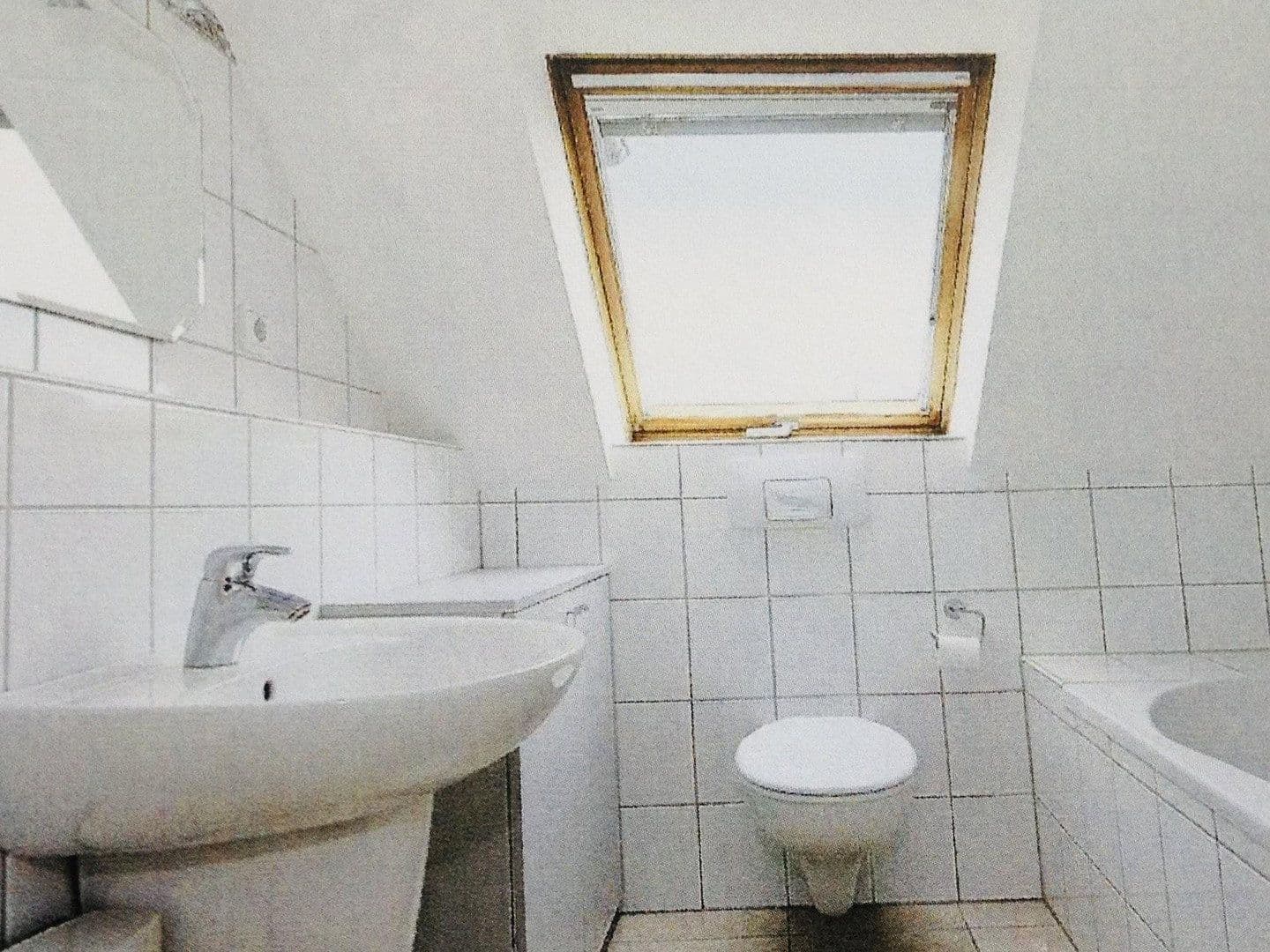 Predaj bytu 1-izbový 37 m², Hoxbachstr. 96, Düsseldorf, Severné Porýnie - Westfálsko Predaj bytu 1-izbový 37 m², Hoxbachstr. 96, Düsseldorf, Severné Porýnie - Westfálsko