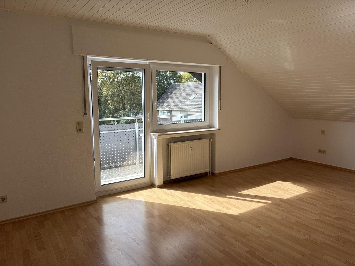 Prenájom bytu 3-izbový 104 m², Paderborn, Severné Porýnie - Westfálsko Prenájom bytu 3-izbový 104 m², Paderborn, Severné Porýnie - Westfálsko