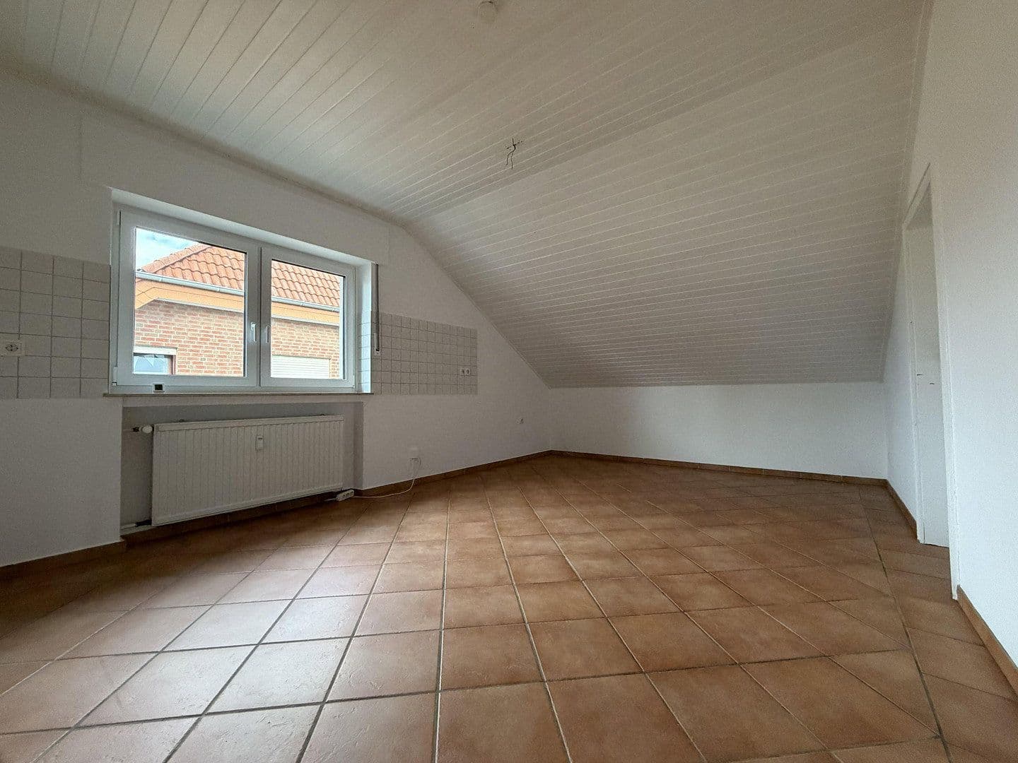 Prenájom bytu 3-izbový 104 m², Paderborn, Severné Porýnie - Westfálsko Prenájom bytu 3-izbový 104 m², Paderborn, Severné Porýnie - Westfálsko
