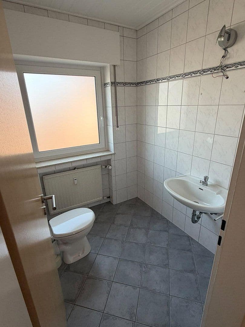 Prenájom bytu 3-izbový 104 m², Paderborn, Severné Porýnie - Westfálsko Prenájom bytu 3-izbový 104 m², Paderborn, Severné Porýnie - Westfálsko