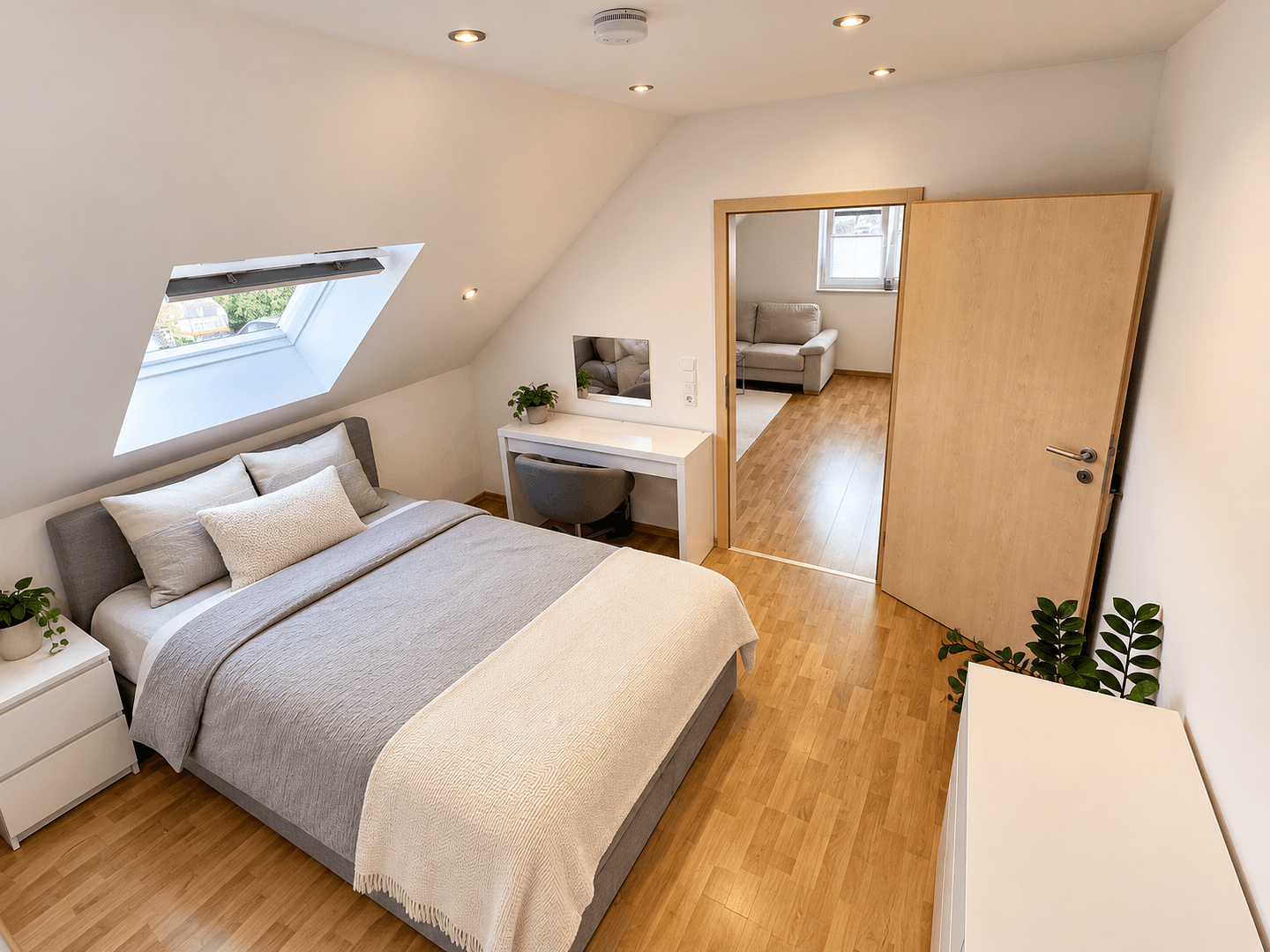 Predaj domu 226 m², pozemok 542 m², Pattensen, Dolné Sasko Predaj domu 226 m², pozemok 542 m², Pattensen, Dolné Sasko