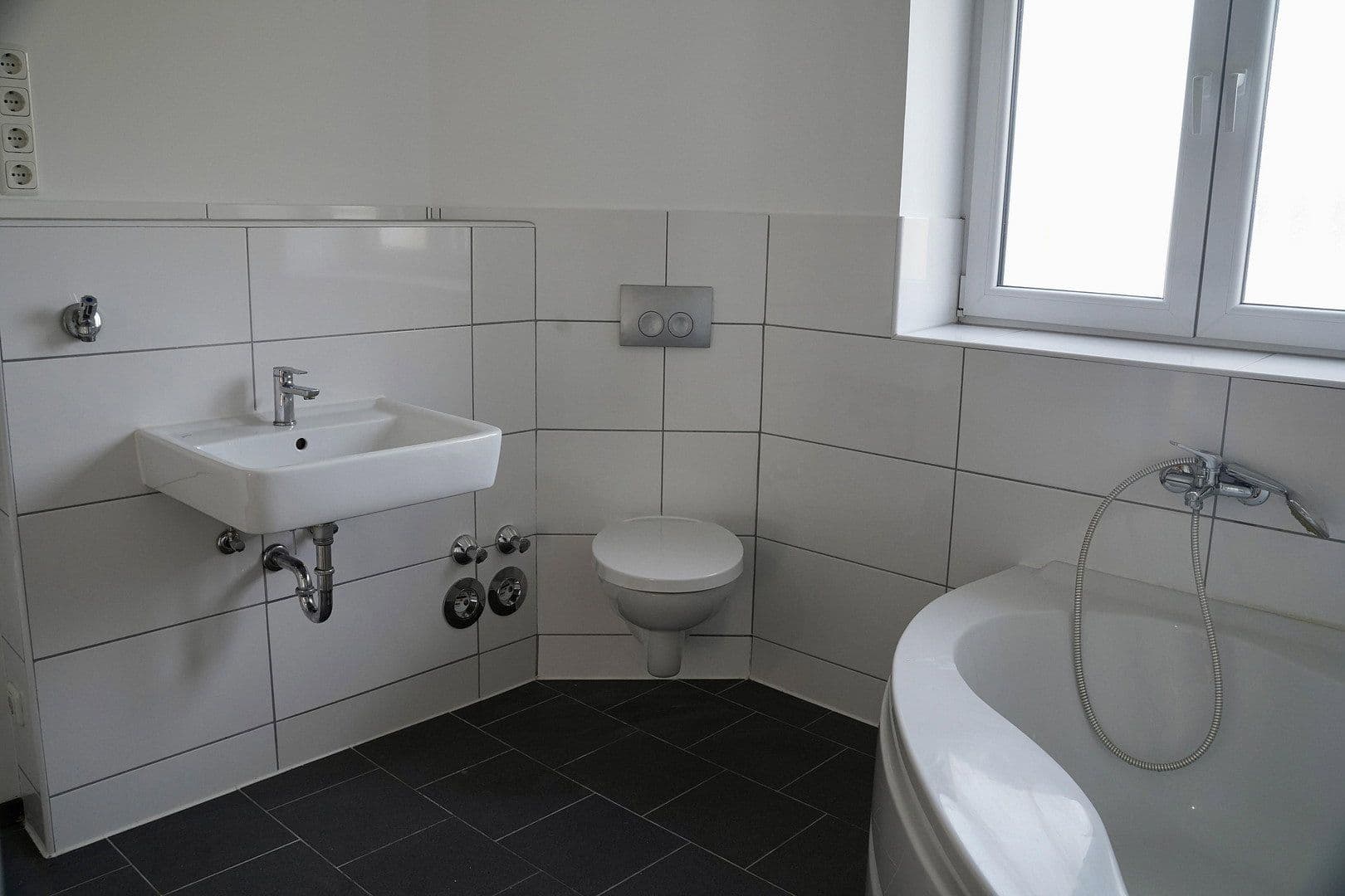 Predaj bytu 3-izbový 110 m², Homberger Str. 46, Ratingen, Severné Porýnie - Westfálsko Predaj bytu 3-izbový 110 m², Homberger Str. 46, Ratingen, Severné Porýnie - Westfálsko