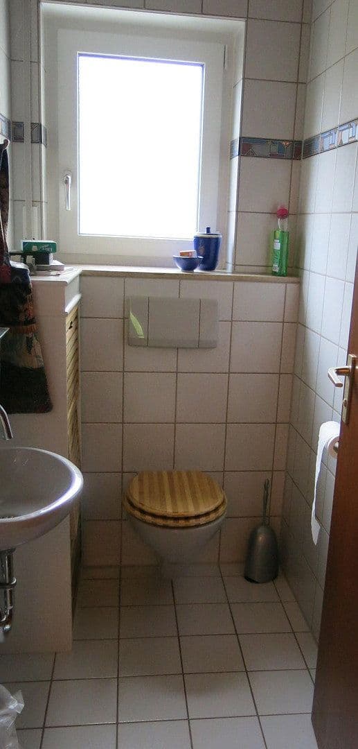 Prenájom bytu 3-izbový 90 m², Zell unter Aichelberg, Bádensko-Wurttembersko Prenájom bytu 3-izbový 90 m², Zell unter Aichelberg, Bádensko-Wurttembersko