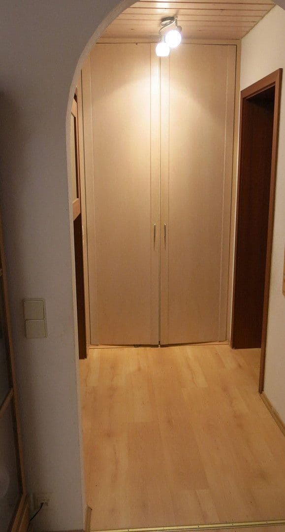 Prenájom bytu 3-izbový 90 m², Zell unter Aichelberg, Bádensko-Wurttembersko Prenájom bytu 3-izbový 90 m², Zell unter Aichelberg, Bádensko-Wurttembersko
