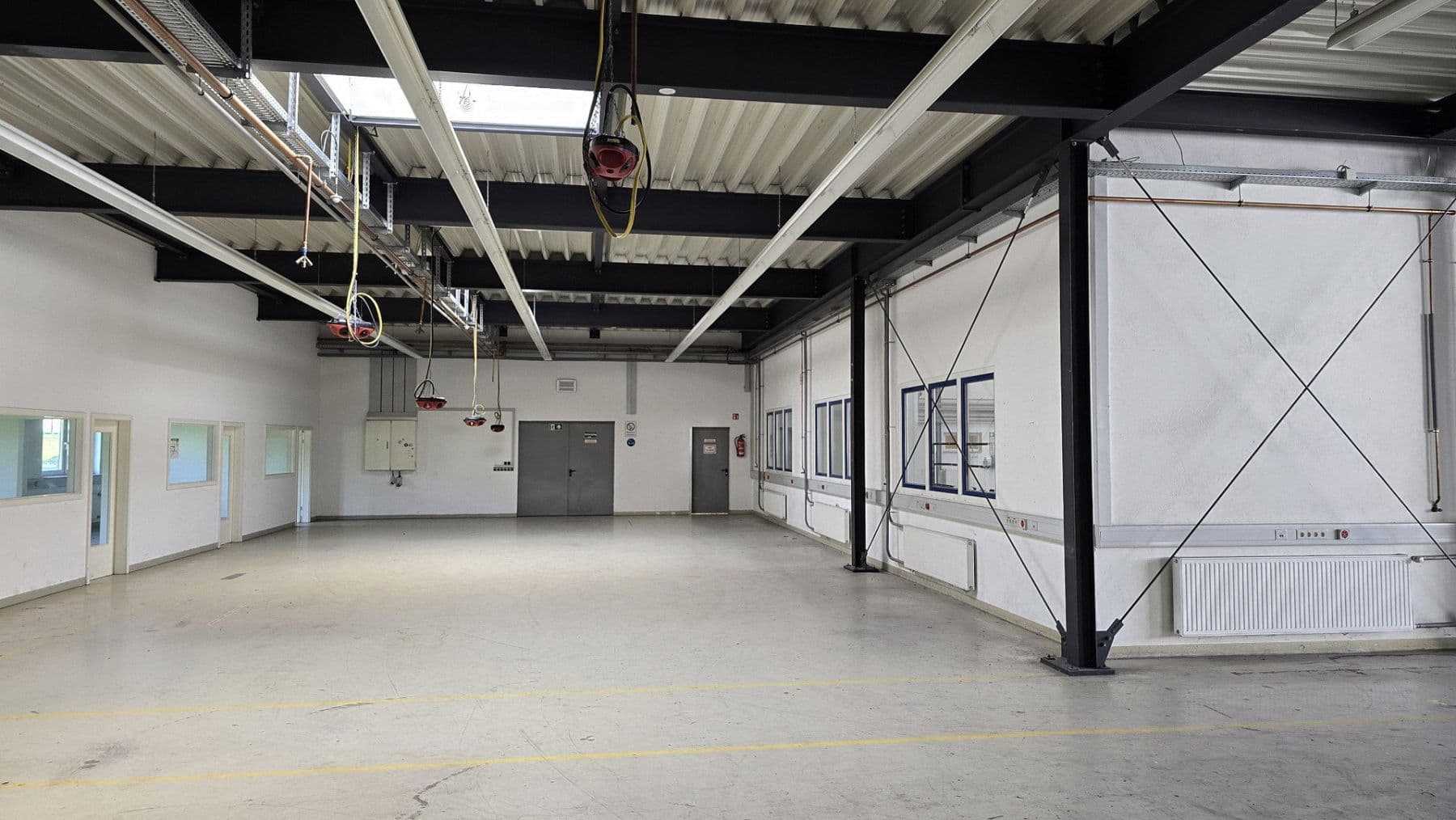 Prenájom nebytového priestoru 3.200 m², Steinung 3/1, Jettingen, Bádensko-Wurttembersko Prenájom nebytového priestoru 3.200 m², Steinung 3/1, Jettingen, Bádensko-Wurttembersko