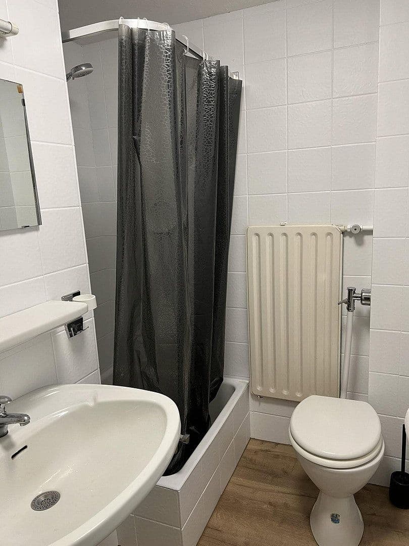 Prenájom bytu 1-izbový 52 m², Eberhardstr. 59, Geislingen an der Steige, Bádensko-Wurttembersko Prenájom bytu 1-izbový 52 m², Eberhardstr. 59, Geislingen an der Steige, Bádensko-Wurttembersko