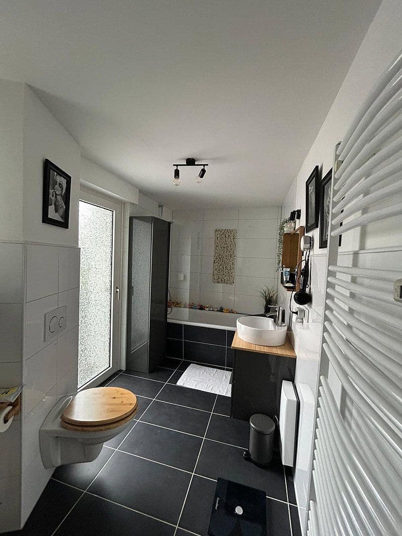 Predaj domu 230 m², pozemok 250 m², Hamm, Severné Porýnie - Westfálsko Predaj domu 230 m², pozemok 250 m², Hamm, Severné Porýnie - Westfálsko