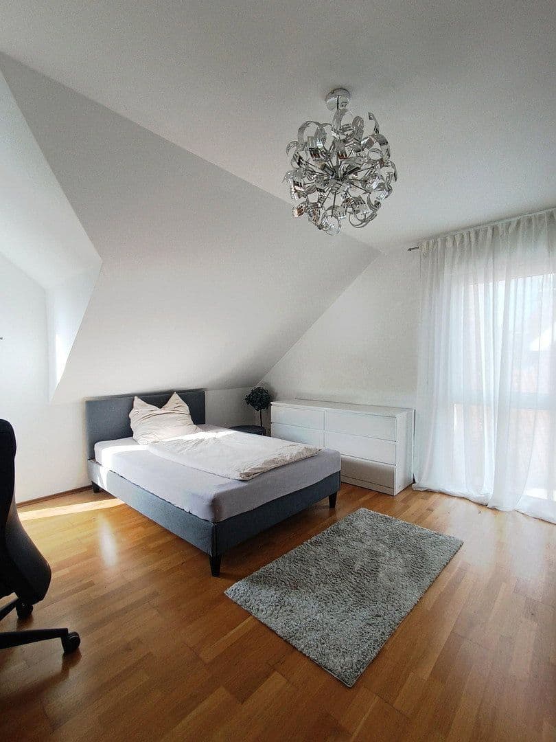 Predaj domu 146 m², pozemok 705 m², Remchingen, Bádensko-Wurttembersko Predaj domu 146 m², pozemok 705 m², Remchingen, Bádensko-Wurttembersko