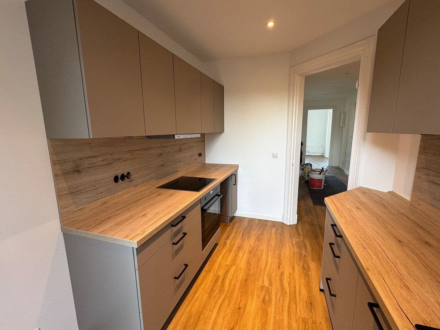 Prenájom bytu 3-izbový 81 m², Osterfeldstraße 19, Hamburg, Hamburg Prenájom bytu 3-izbový 81 m², Osterfeldstraße 19, Hamburg, Hamburg