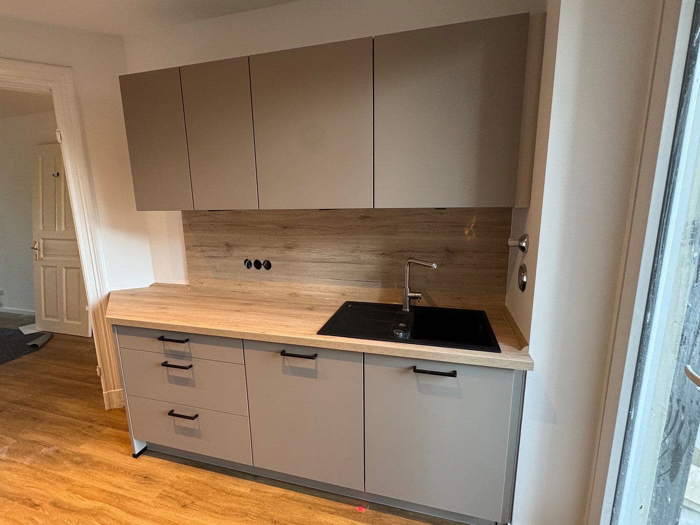 Prenájom bytu 3-izbový 81 m², Osterfeldstraße 19, Hamburg, Hamburg Prenájom bytu 3-izbový 81 m², Osterfeldstraße 19, Hamburg, Hamburg