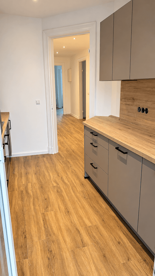 Prenájom bytu 3-izbový 81 m², Osterfeldstraße 19, Hamburg, Hamburg Prenájom bytu 3-izbový 81 m², Osterfeldstraße 19, Hamburg, Hamburg