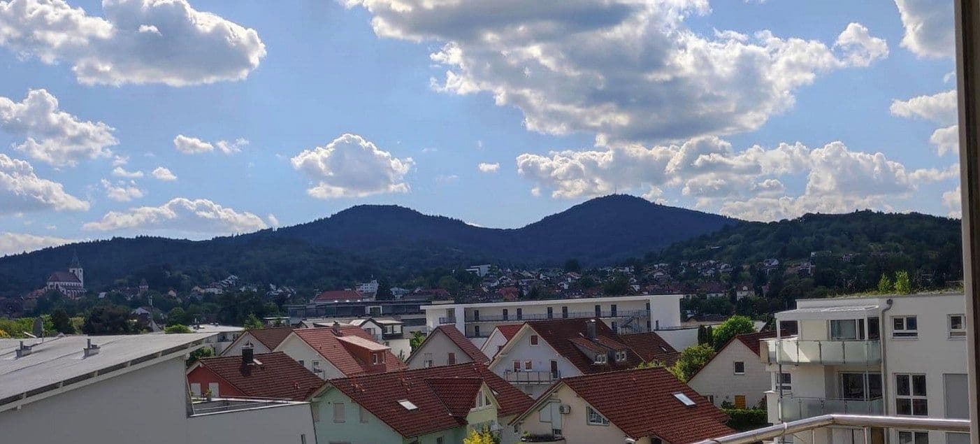 Prenájom bytu 4-izbový 97 m², Gernsbach, Bádensko-Wurttembersko Prenájom bytu 4-izbový 97 m², Gernsbach, Bádensko-Wurttembersko