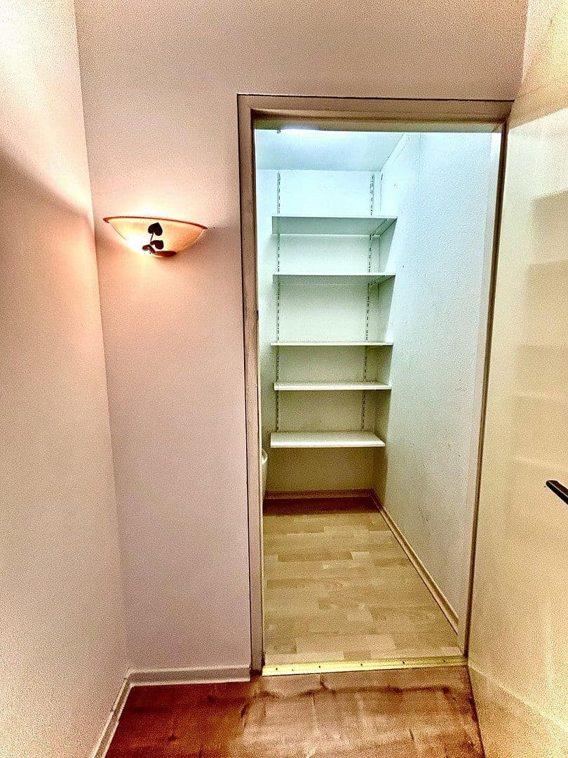 Predaj bytu 2-izbový 54 m², Augsburg, Bavorsko Predaj bytu 2-izbový 54 m², Augsburg, Bavorsko