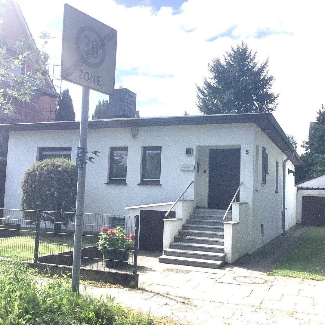 Predaj domu 98 m², pozemok 692 m², Richeystraße, Hamburg Bramfeld/Barmbek Nord, Hamburg Predaj domu 98 m², pozemok 692 m², Richeystraße, Hamburg Bramfeld/Barmbek Nord, Hamburg