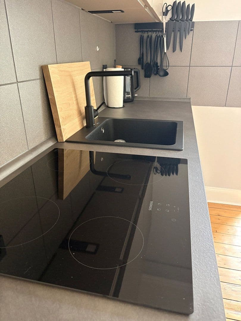 Prenájom bytu 2-izbový 42 m², Kanalstr. 64, Leverkusen, Severné Porýnie - Westfálsko Prenájom bytu 2-izbový 42 m², Kanalstr. 64, Leverkusen, Severné Porýnie - Westfálsko