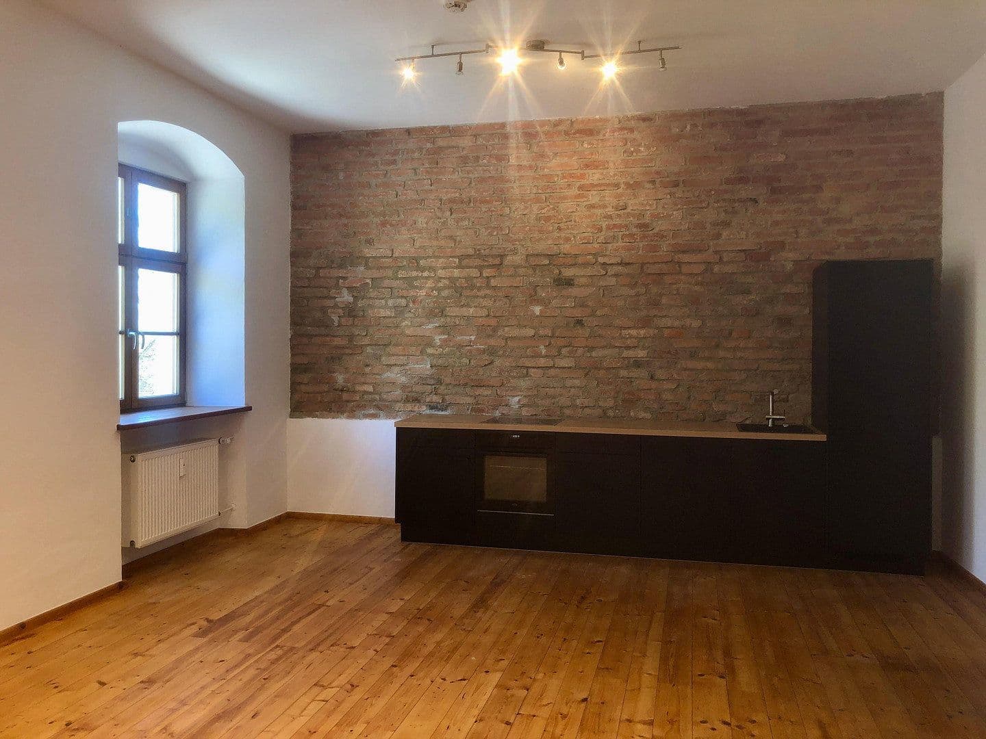 Prenájom bytu 2-izbový 66 m², Haag an der Amper, Bavorsko Prenájom bytu 2-izbový 66 m², Haag an der Amper, Bavorsko