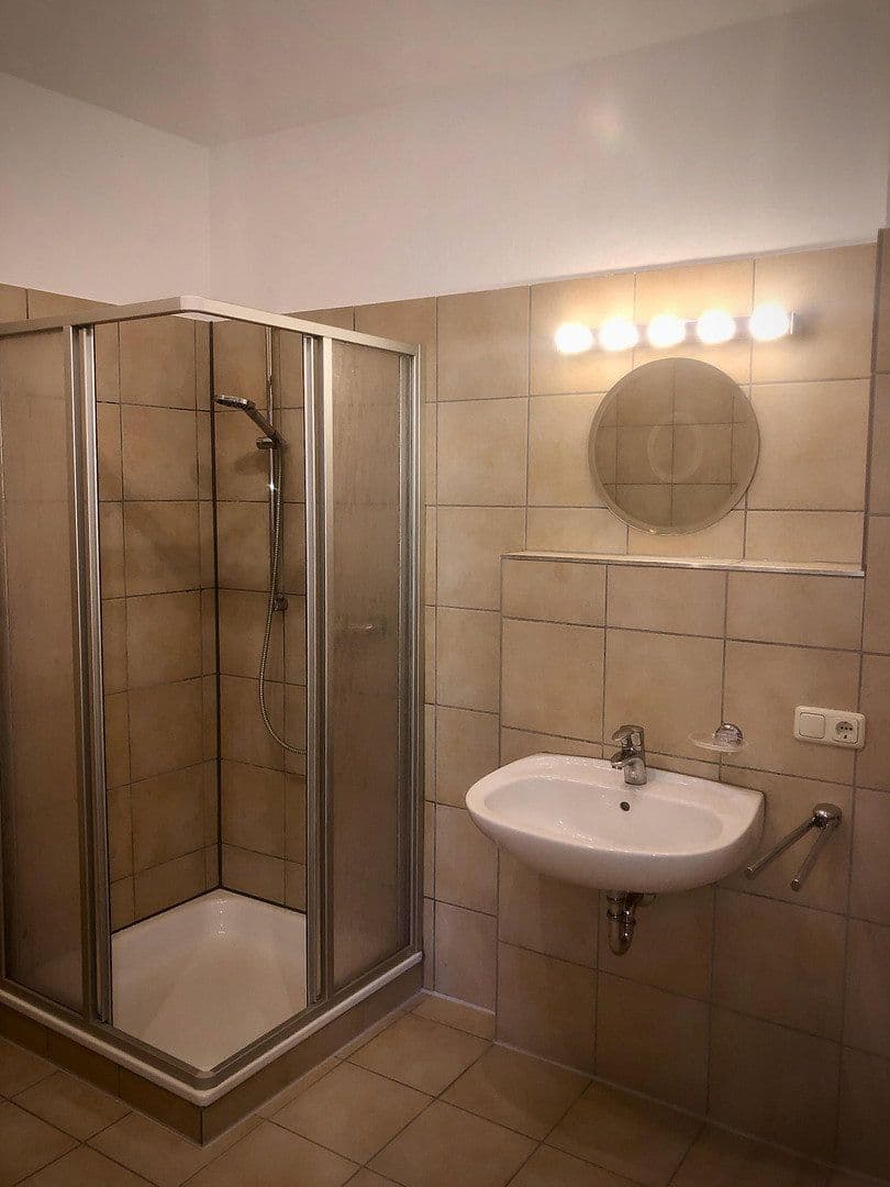 Prenájom bytu 2-izbový 66 m², Haag an der Amper, Bavorsko Prenájom bytu 2-izbový 66 m², Haag an der Amper, Bavorsko