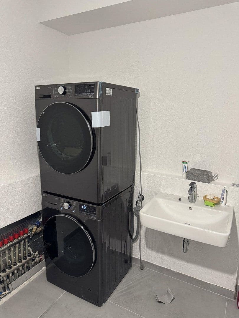 Predaj bytu 5-izbový 104 m², Jungbornweg 6, Köln, Severné Porýnie - Westfálsko Predaj bytu 5-izbový 104 m², Jungbornweg 6, Köln, Severné Porýnie - Westfálsko