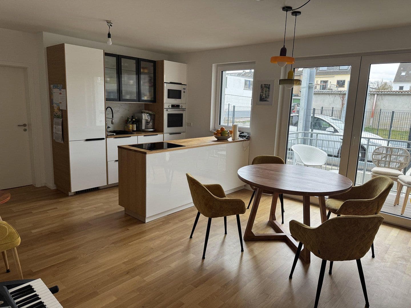 Predaj bytu 5-izbový 104 m², Jungbornweg 6, Köln, Severné Porýnie - Westfálsko Predaj bytu 5-izbový 104 m², Jungbornweg 6, Köln, Severné Porýnie - Westfálsko