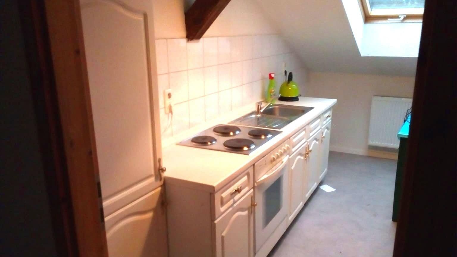 Prenájom bytu 4-izbový 69 m², Trierer Straße 33, Weimar, Durínsko Prenájom bytu 4-izbový 69 m², Trierer Straße 33, Weimar, Durínsko