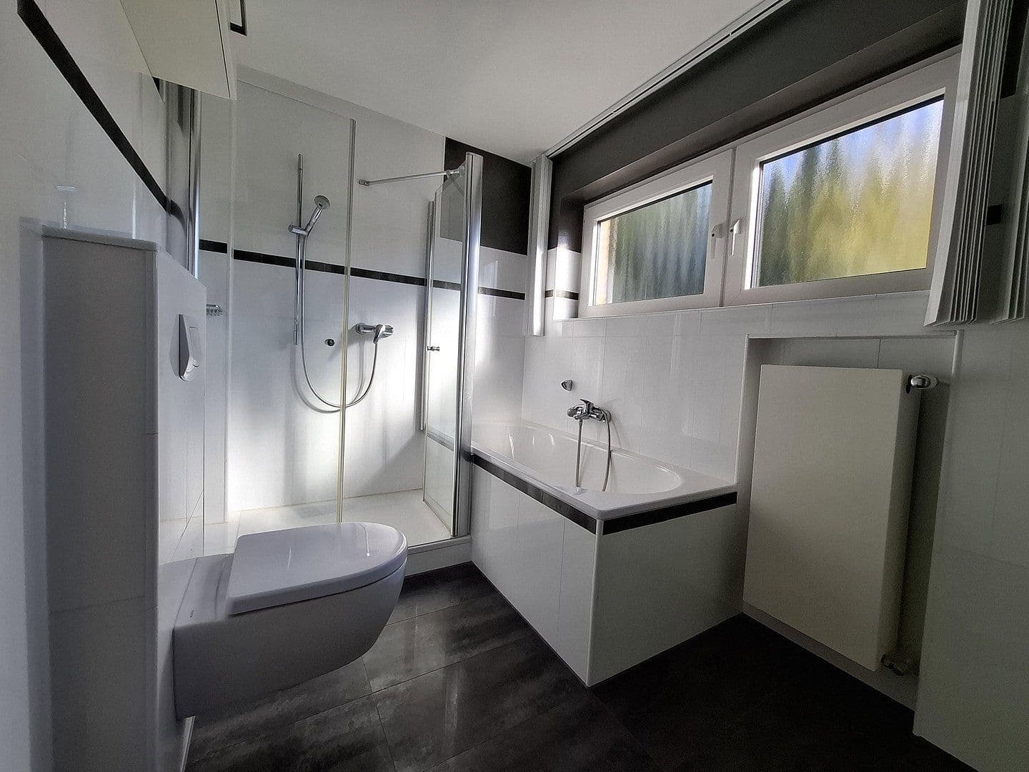 Predaj domu 122 m², pozemok 227 m², Dürerstraße 21, Haan, Severné Porýnie - Westfálsko Predaj domu 122 m², pozemok 227 m², Dürerstraße 21, Haan, Severné Porýnie - Westfálsko