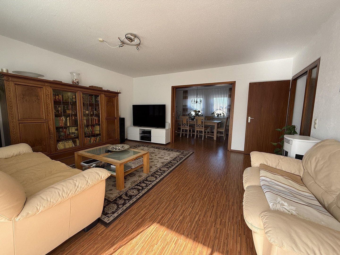 Predaj domu 383 m², pozemok 672 m², Auf der Gans 24, Stuttgart Sommerrain, Bádensko-Wurttembersko Predaj domu 383 m², pozemok 672 m², Auf der Gans 24, Stuttgart Sommerrain, Bádensko-Wurttembersko