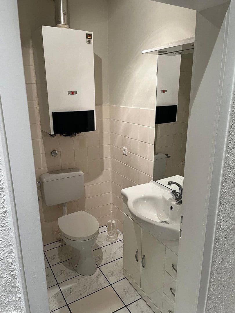 Prenájom bytu 2-izbový 34 m², Hattinger Str. 915, Bochum, Severné Porýnie - Westfálsko Prenájom bytu 2-izbový 34 m², Hattinger Str. 915, Bochum, Severné Porýnie - Westfálsko