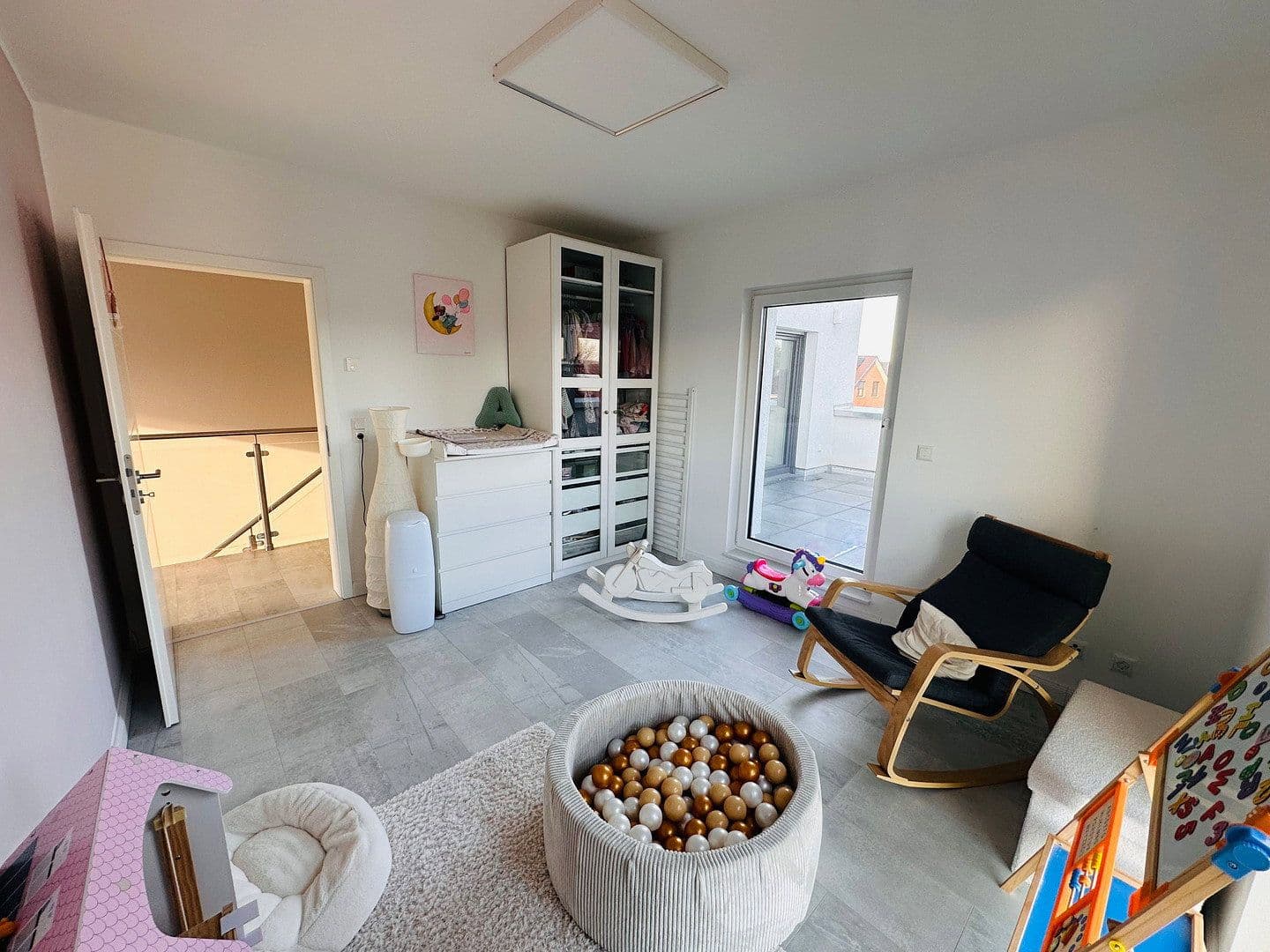 Predaj domu 171 m², pozemok 707 m², Ilsede, Dolné Sasko Predaj domu 171 m², pozemok 707 m², Ilsede, Dolné Sasko