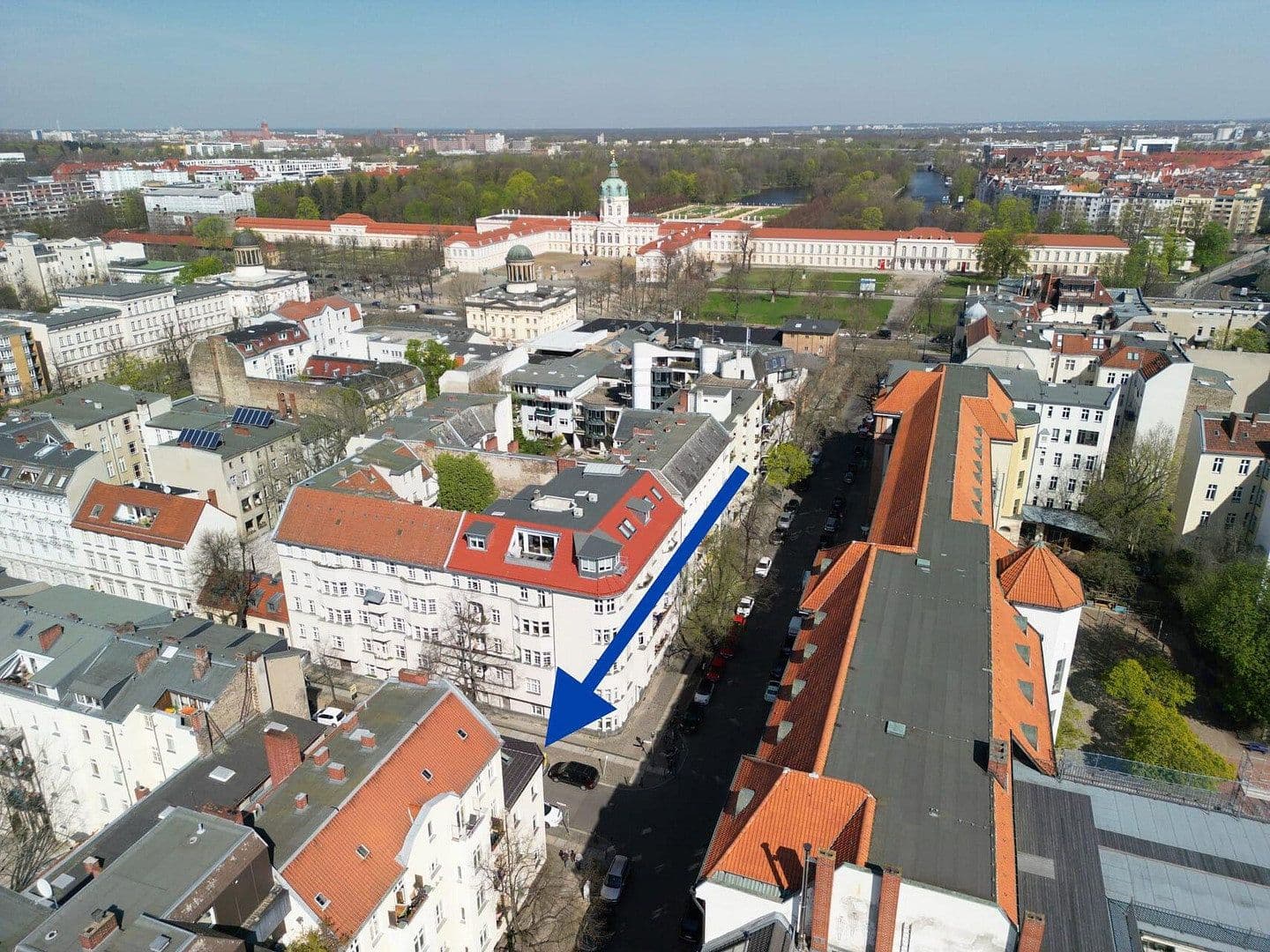 Predaj domu 356 m², pozemok 173 m², Wulfsheinstrasse 1, Berlin, Berlín Predaj domu 356 m², pozemok 173 m², Wulfsheinstrasse 1, Berlin, Berlín