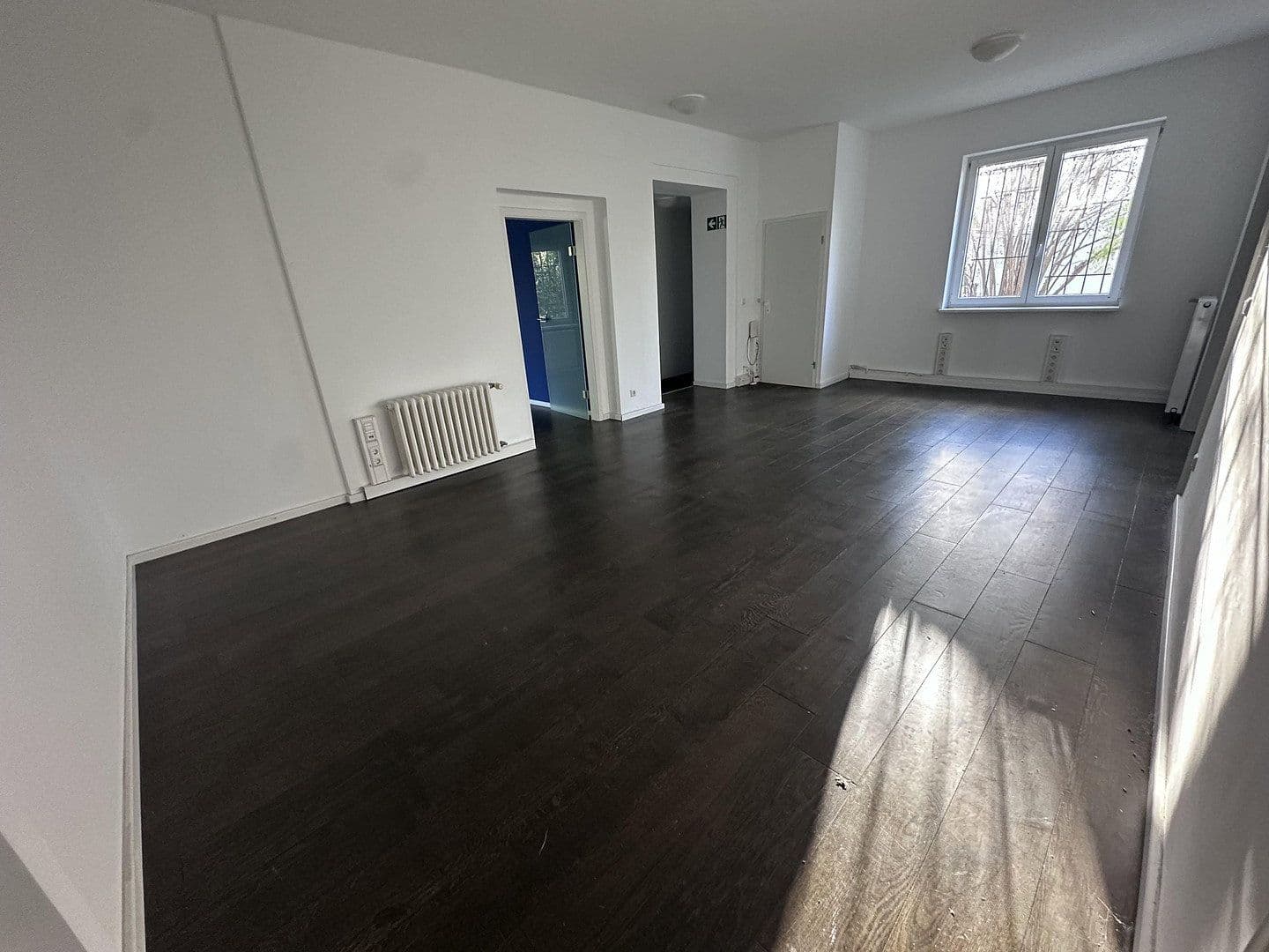 Predaj domu 312 m², pozemok 1.500 m², Berlin, Berlín Predaj domu 312 m², pozemok 1.500 m², Berlin, Berlín