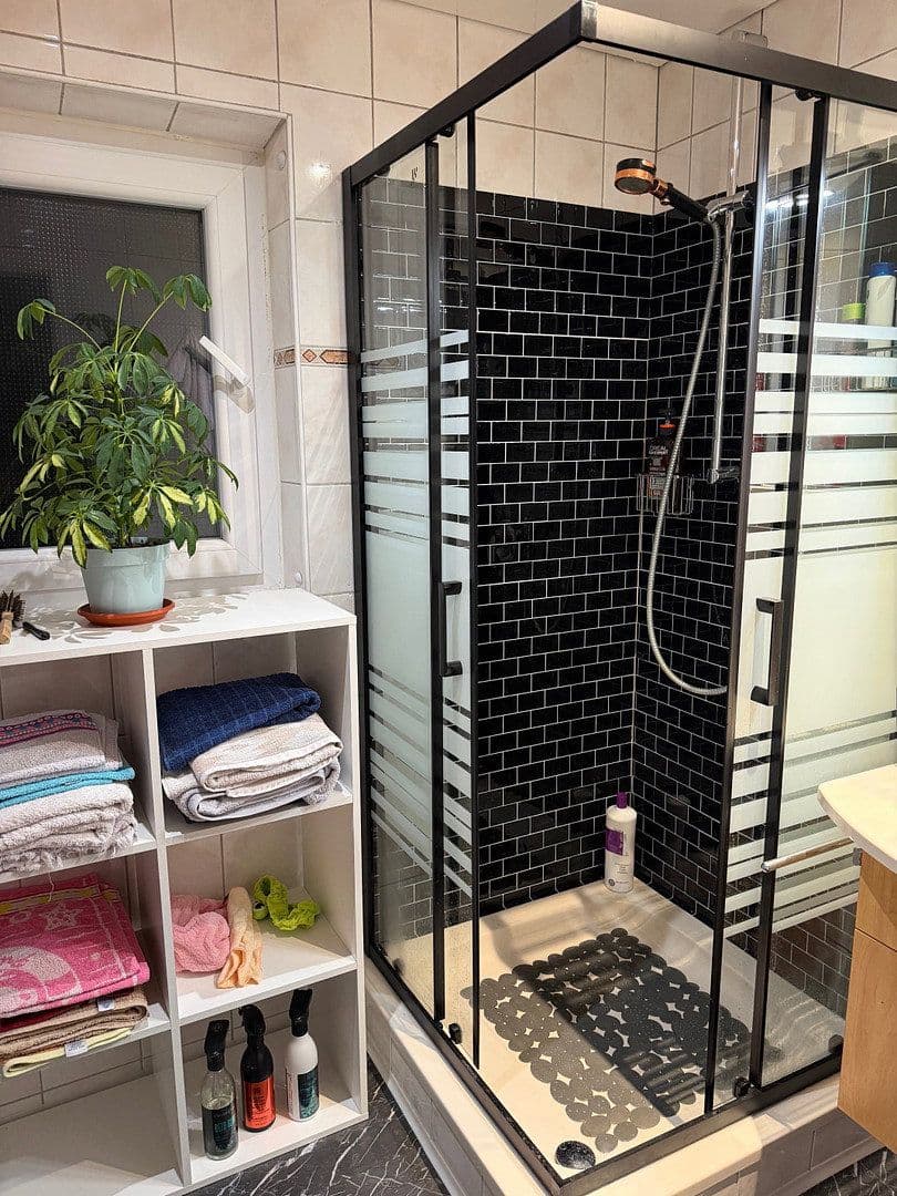 Predaj domu 105 m², pozemok 515 m², Oedheim, Bádensko-Wurttembersko Predaj domu 105 m², pozemok 515 m², Oedheim, Bádensko-Wurttembersko