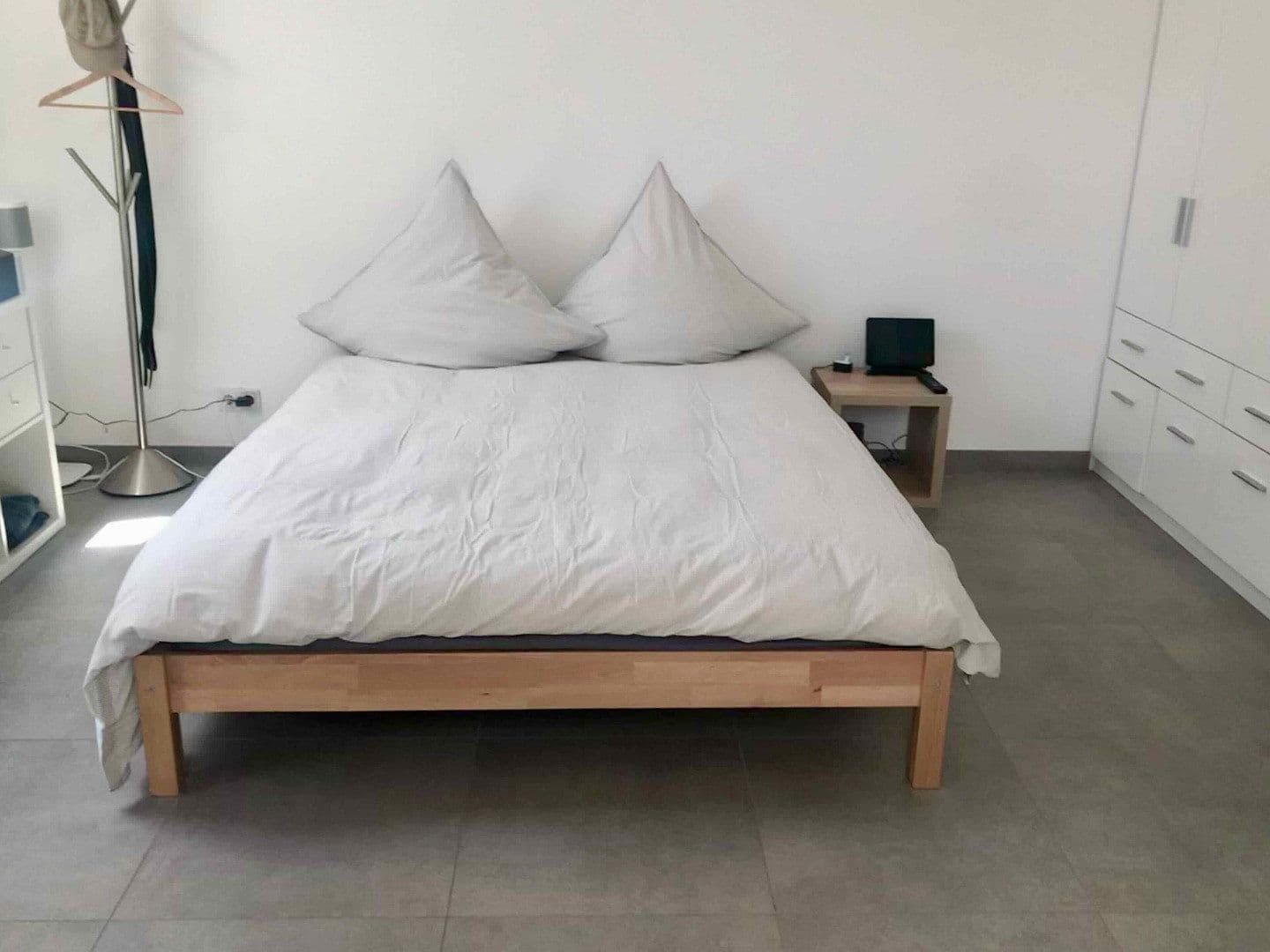 Prenájom bytu 3-izbový 135 m², Kitzingen, Bavorsko Prenájom bytu 3-izbový 135 m², Kitzingen, Bavorsko
