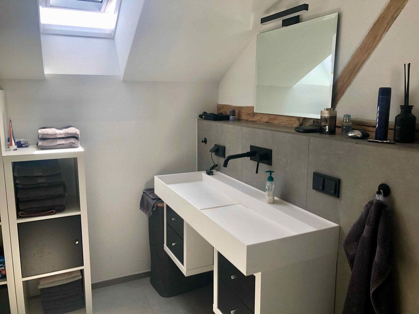 Prenájom bytu 3-izbový 135 m², Kitzingen, Bavorsko Prenájom bytu 3-izbový 135 m², Kitzingen, Bavorsko