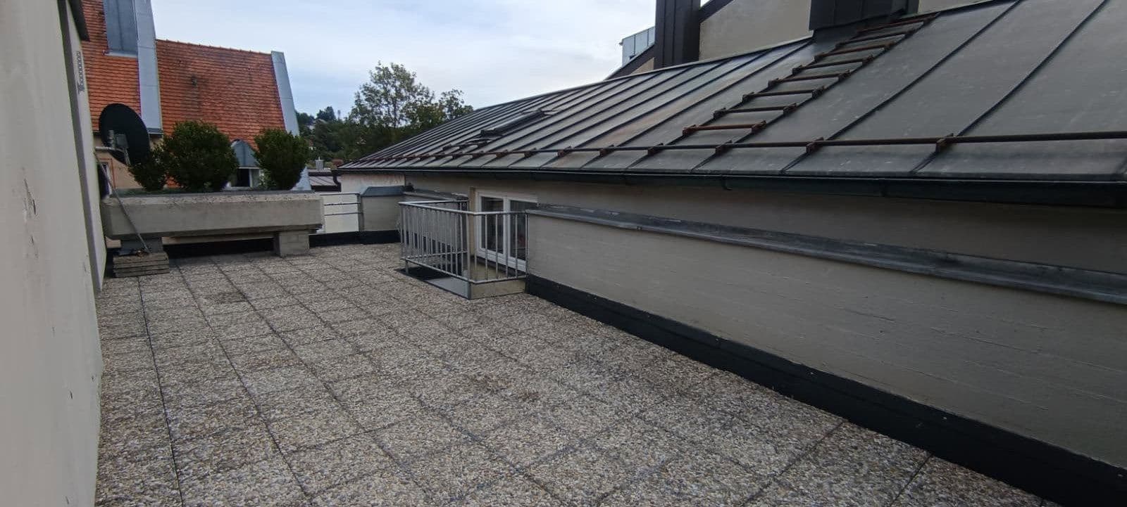 Prenájom bytu 4-izbový 125 m², Kleiner Exerzierplatz 4, Passau, Bavorsko Prenájom bytu 4-izbový 125 m², Kleiner Exerzierplatz 4, Passau, Bavorsko