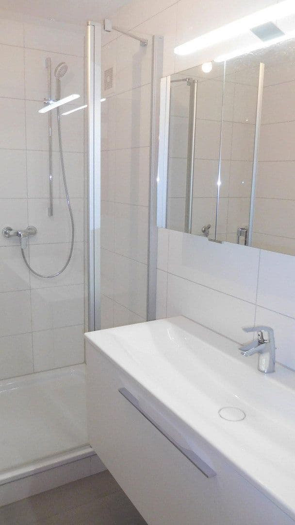 Prenájom bytu 3-izbový 85 m², Crailsheimer Weg 12, Neckarsulm, Bádensko-Wurttembersko Prenájom bytu 3-izbový 85 m², Crailsheimer Weg 12, Neckarsulm, Bádensko-Wurttembersko