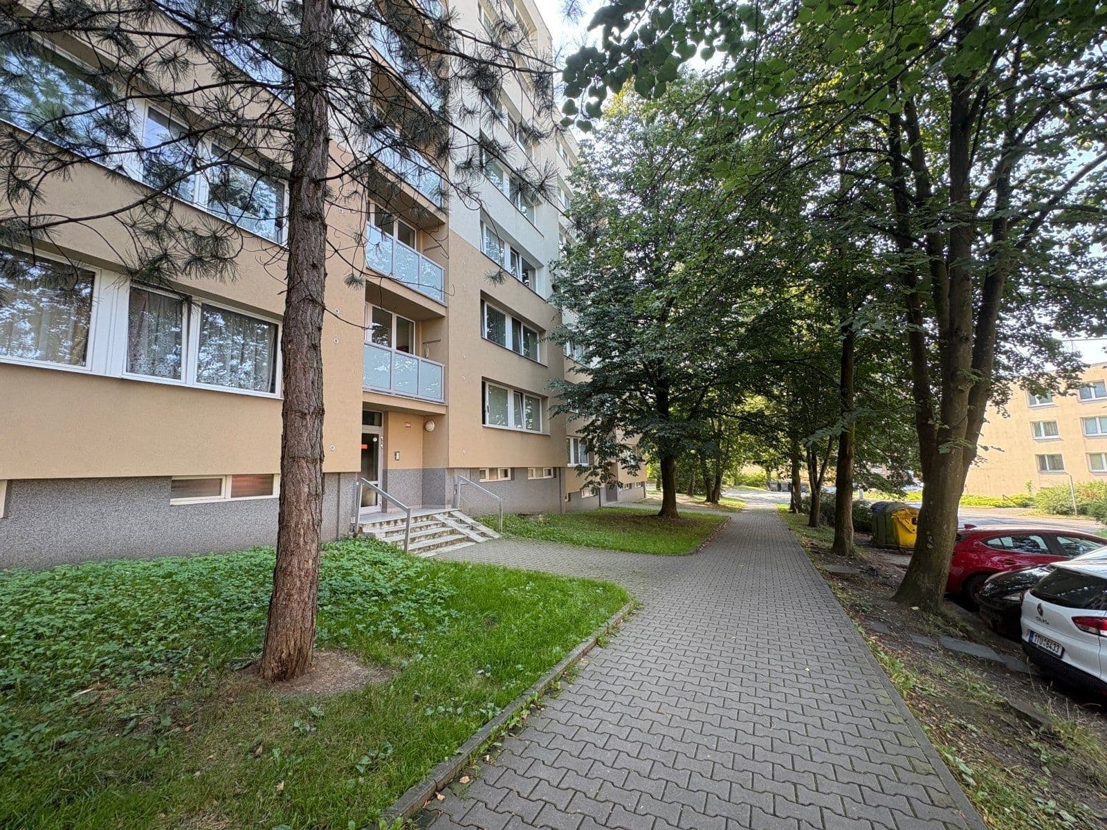 Prenájom bytu 3-izbový 69 m², K Hájku, Frýdek-Místek, Moravskoslezský kraj Prenájom bytu 3-izbový 69 m², K Hájku, Frýdek-Místek, Moravskoslezský kraj